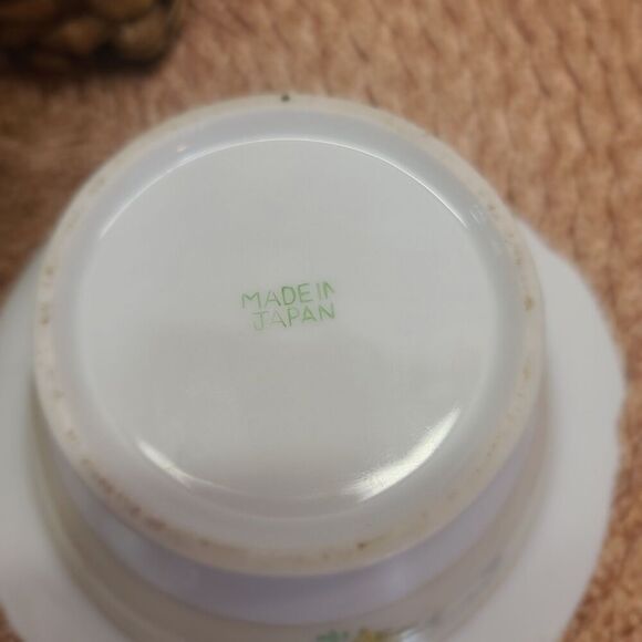 Vintage Porcelain Cream and Sugar Set Made in Japan - Picture 11 of 14